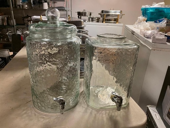 2 Glass Drink Dispensers, 1 Missing Top Lid