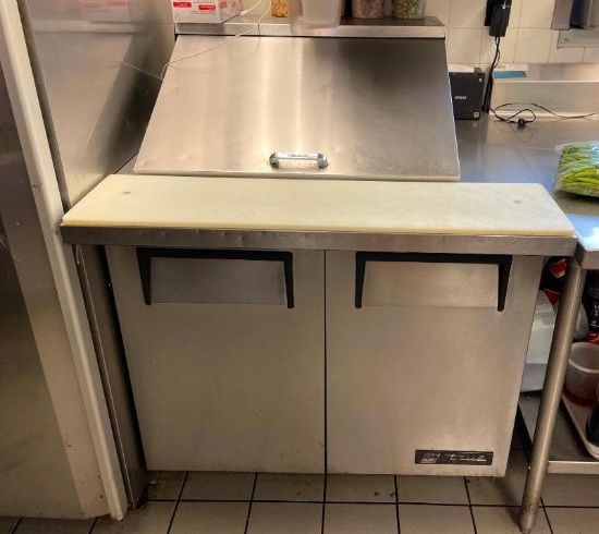 TRUE Mega Top Sandwich Prep Table 8.5 Cu. Ft. TSSU-36-12M-B-HC