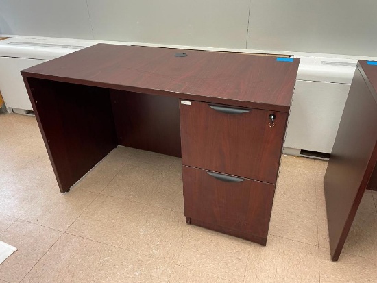 Desk w/ Cabinet w/ Key