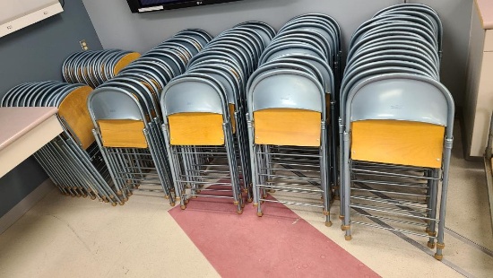 Lot of 80 Metal Folding Chairs w/ Wood Seats & Mobile Storage Rack, Sold 50x$