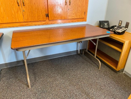 60in x 30in Folding Banquet Table