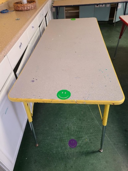 Laminate Top Classroom Table w/ Adjustable Height Legs