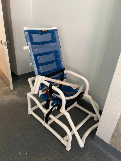 Therapy Pool Chair