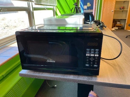 Microwave