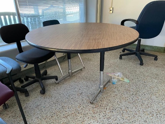 Round Laminate Top Classroom Table w/ Adjustable Height Legs