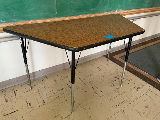 Laminate Top Classroom Table w/ Adjustable Height Legs