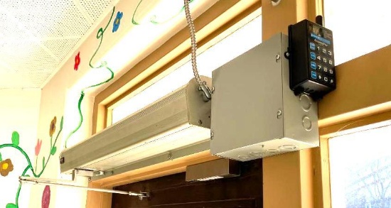 Horton Automatics Automatic Swinging Door Entry System w/ Push-n-Go Activation