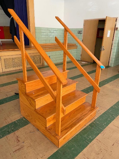 Wooden Portable Stairs w/ Railings