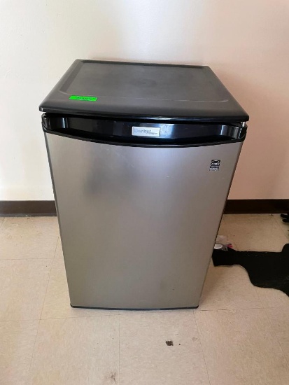 Danby Dorm Size Refrigerator