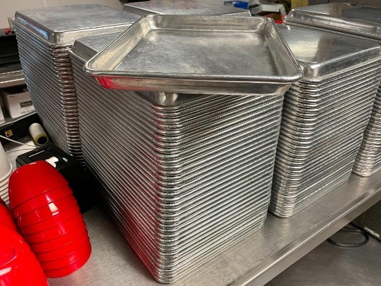 Lot of 12 WINCO ALXP-1013 Quarter Size Bun / Sheet Pans 13in x 9-1/2in 20 Ga. Alum.