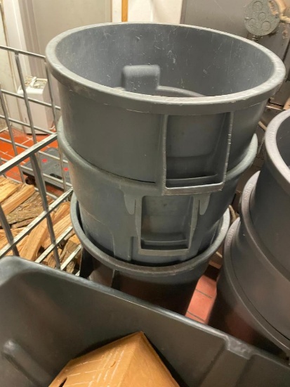 LAVEZ 44 Gallon Commercial Round Trash Can Gray w/ Dolly
