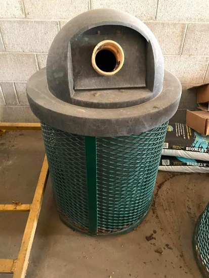 HD Metal Web/Mesh Park Trash Receptacle Container w/ Dome Lid (With Can)