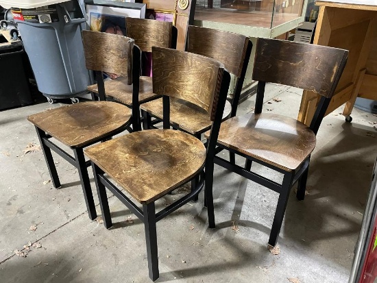 Lot of 5 Restaurant Chairs, 5x$, Sold 5 x's High Bid