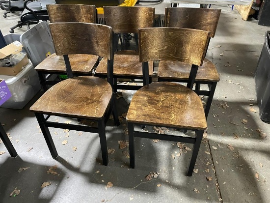 Lot of 5 Restaurant Chairs, 5x$, Sold 5 x's High Bid