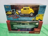 American Graffiti '32 Ford Deuce Coupe Die Cast Car & 1953 Chevy Bel Air