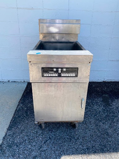 Dean Gas Floor Fryer