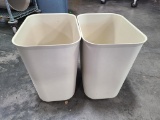 Lot of 2 Rubbermaid Fire Resistant 7 Gallon Trash Cans