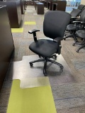 Office Chair & Chair Mat, Clean, Several Adjustable Levers, Great Office Chair
