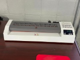APACHE AL18P Laminating Machine, Hot/Cold 18in