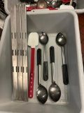 3 Steam Pan Dividers, Rubber Spatula, 4 Serving Spoons