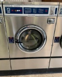Dexter Triple Load Thoroughbred 400 T-400 Commercial Washer / Extractor