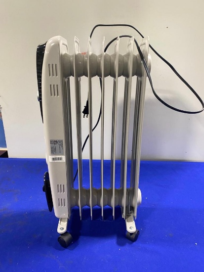 Intertek Electric Radiator Heater Model PSH07M1AWW, Mfg. Aug 2021