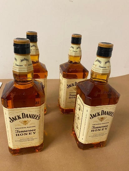 4 Bottles, Jack Daniels Tennessee Honey Whiskey, 1 Liter Bottles