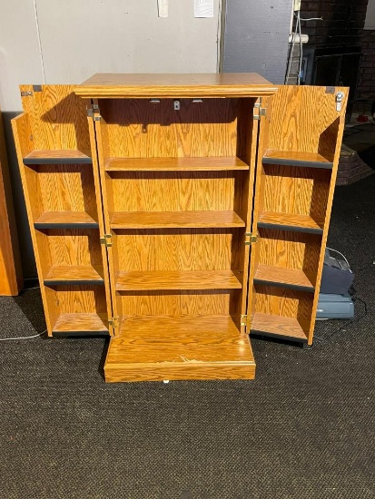 VCR / DVD Cabinet
