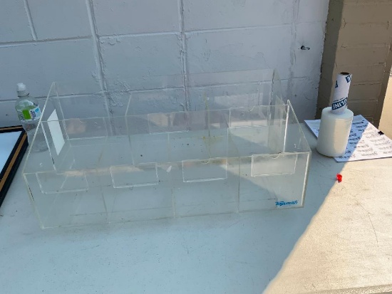 Acrylic Toysmith Divided Container