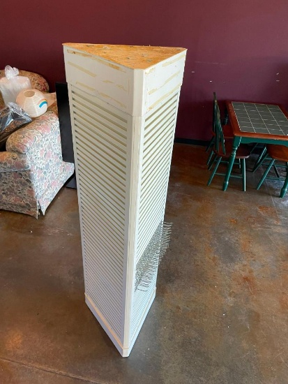 3-Sided Merchandiser, Revolving