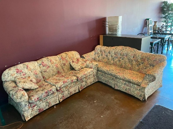 Matching Couch and Sofa, Floral Pattern