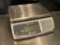 San Jamar 66lb Digital Scale, Modell SCDGM66 NSF
