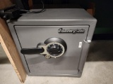 Sentry Safe w/ Dial Combo, 18in x 18in x 18in, w/ Combo