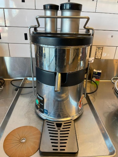 CEADO Type ES700-CU Automatic Double Chute Continuous Feed Juice Extractor w/ Manual