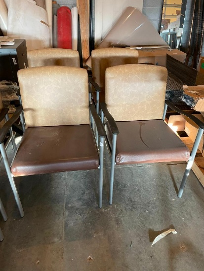 Lot of 4 Matching HD Lobby Chairs