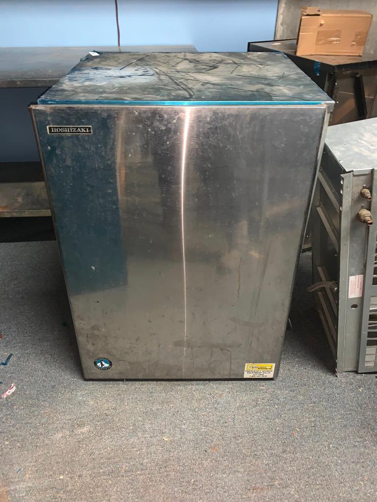 Lot of 2, Hoshizaki Ice Makers, Model: KM-1340MRH | Proxibid