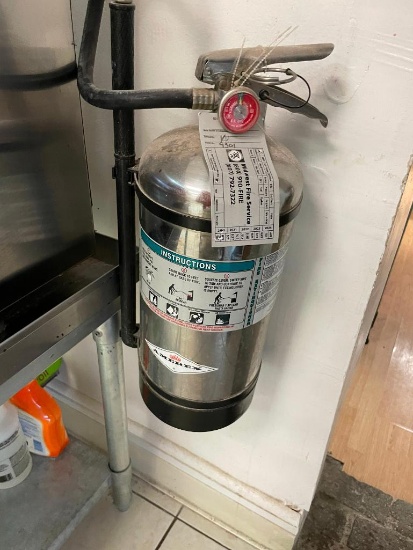 AMEREX Commercial Kitchen Fire Extinguisher w/ Bracket, Fully Charged