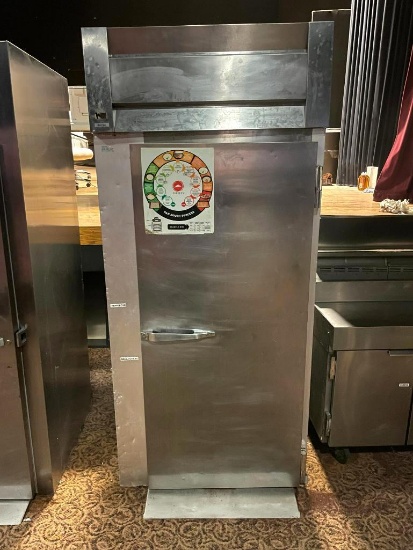 Manitowoc UL4-4001VRHPFS One Section Roll-In Refrigerator