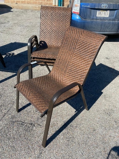 Lot of 4 Patio Chairs, Stackable, Sold 4 Times the High Bid, 4x$