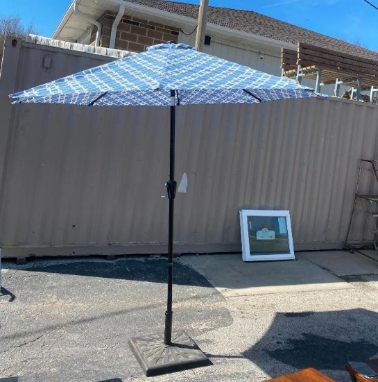 Patio Umbrella and Umbrella Base, Crank Style, Blue & White Pattern