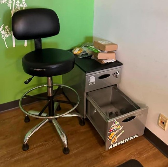 Adjustable Height Stool
