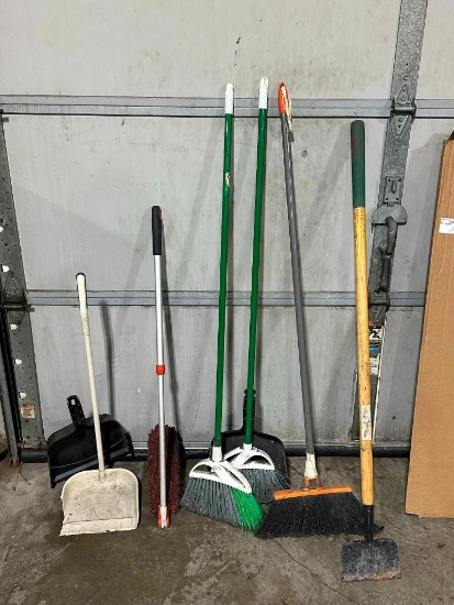 Brooms, Dust Pans, Scraper, Duster