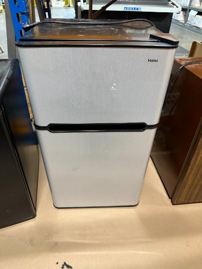 Dorm Size Refrigerator