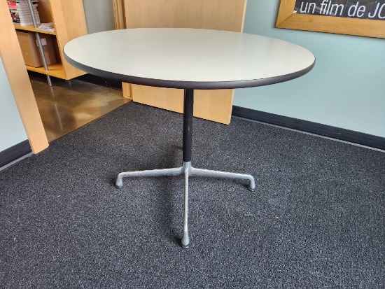 36in Round Modern Office Small Conference Table or Work Table