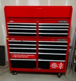 Craftsman 52in Wide 8-Drawer Tool Chest & 10-Drawer Rolling Tool Cabinet w/ Electrical Power Strip