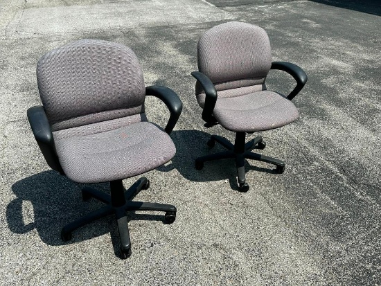TWO SteelCase Office Chairs, Adjustable Height, w/ Arms & Mobile Base, 1 Bid for All