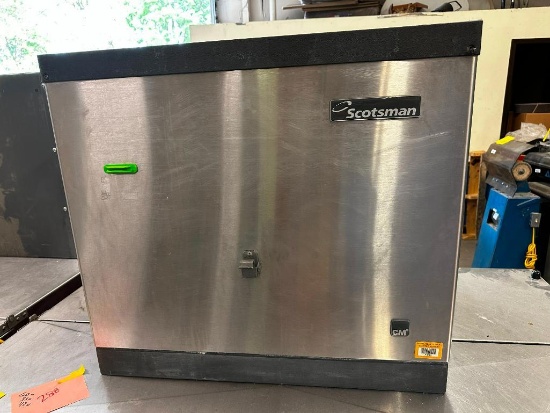 Scotsman Ice Machine Model CME506AS-1F - Some Rust on Outside Case