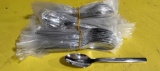 32 Spoons