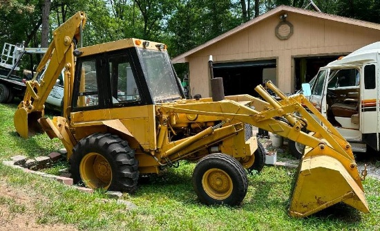 Case Model 35 / 580 Loader & Backhoe, Hours: 2,956, ID/SN: 5222813 - Loader Bucket & 2 Hoe Buckets