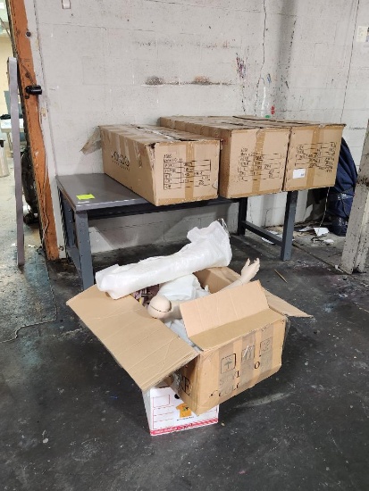 2 Male and 1 Female Mannequin in Box